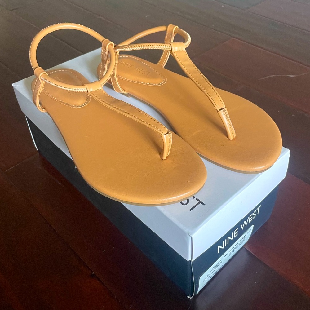 NEW! Nine West Sandals